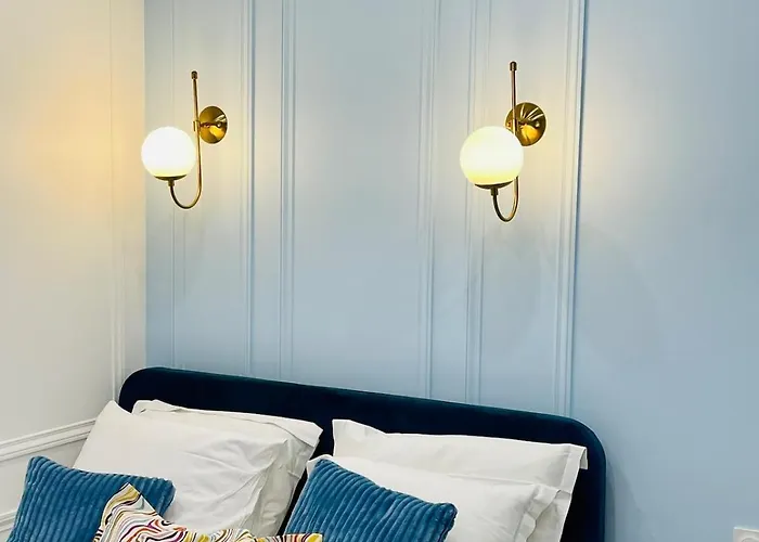 Apartment Chic Arc De Triomphe-champs Elysees Paris