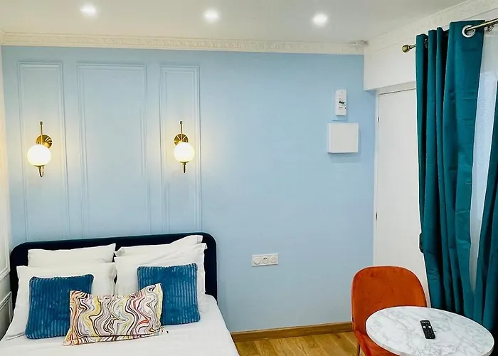 Apartment Chic Arc De Triomphe-champs Elysees *